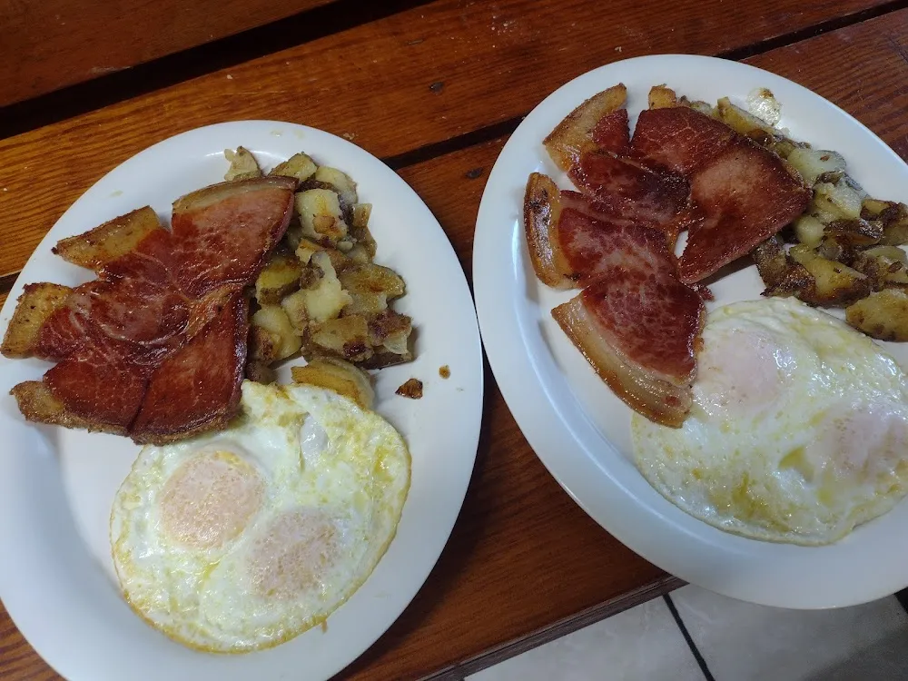 Country Ham 2 Eggs Taters & Toast